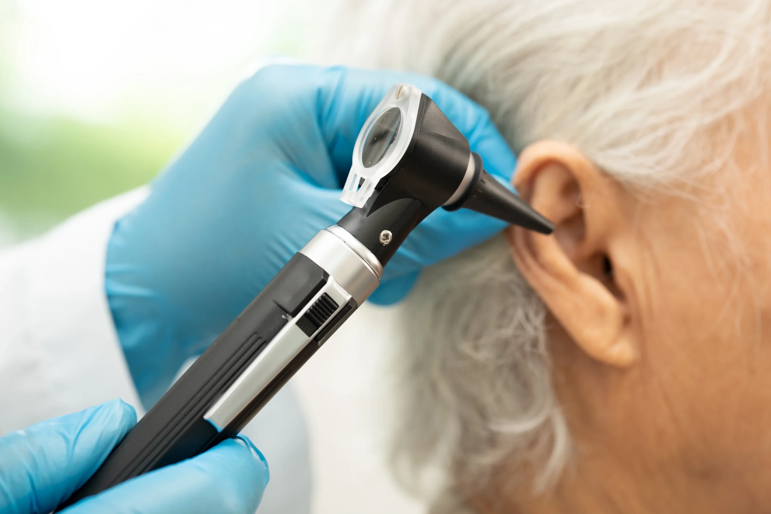 Find the Best Audiologist Near Me in Houston, TX – Hearclear Solutions